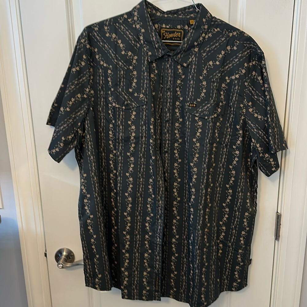 Howler Brother Short Sleeve Shirt-Never Worn-Mens XXL